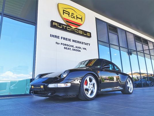 Porsche 911 Carrera 4 S Coupé Ö-Auslieferung “68082KM” bei R&H Automobile in 
