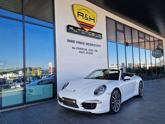 Porsche 911 Carrera S Cabrio DSG bei R&H Automobile in 